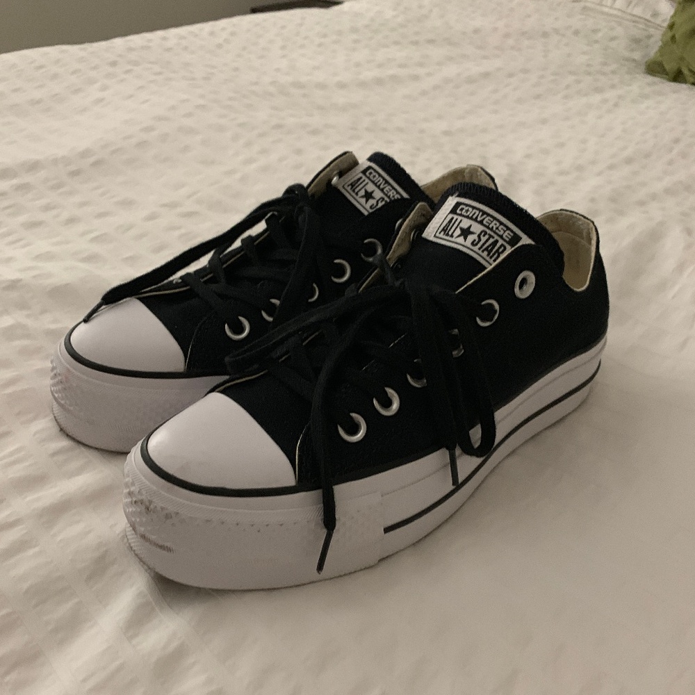Converse Chuck Taylor Platform Sneaker